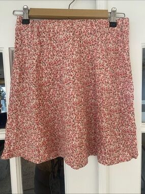 Hollister High Waisted Pink Floral A-Line Mini Skirt
